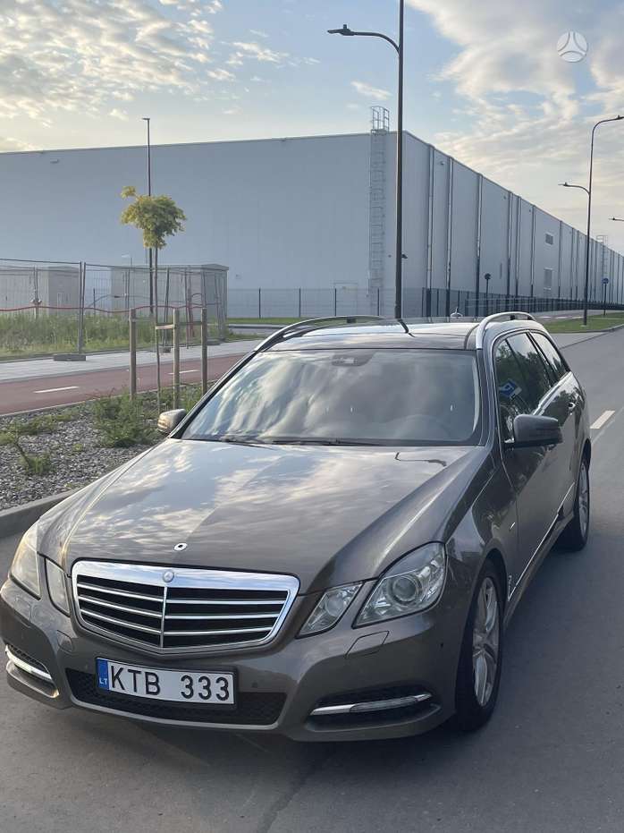 Mercedes-Benz E300, 3.0 l., Универсал