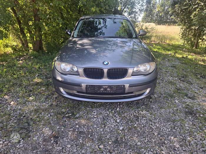 BMW 118, hečbekas