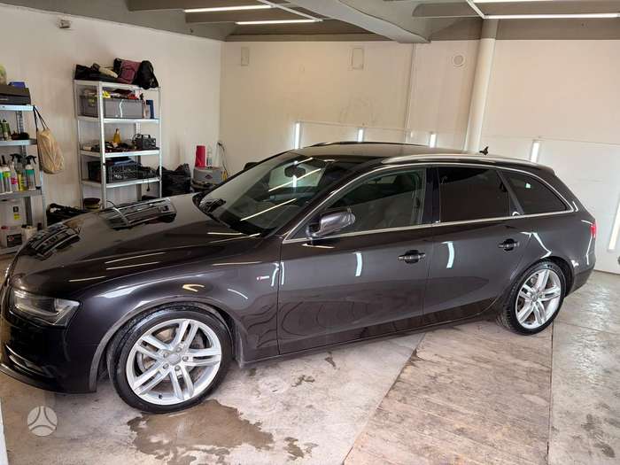 Audi A4, 2.0 l., universalas