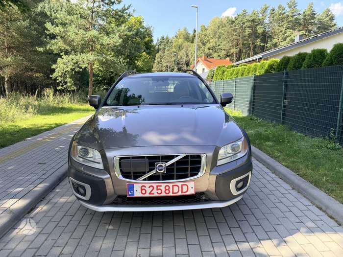 Volvo XC70, 2.4 l., Универсал