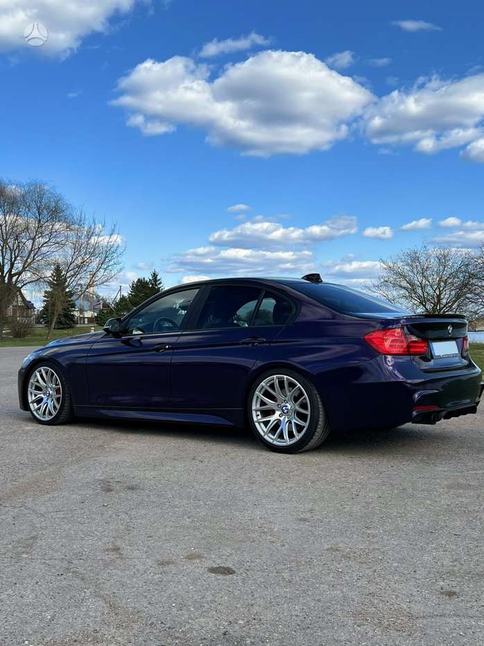 BMW 335, 3.0 l., Седан