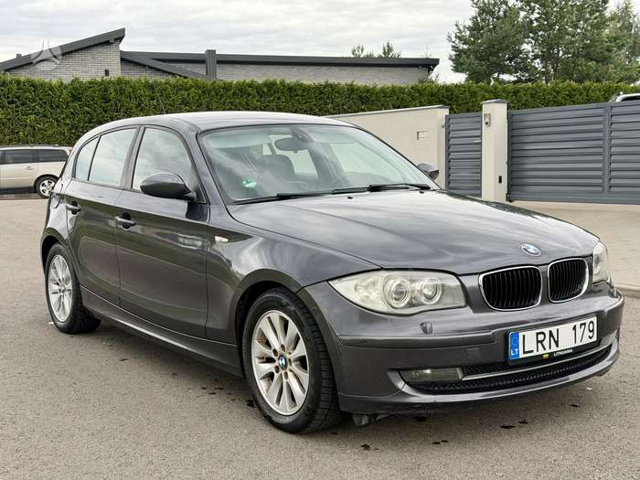 BMW 120, 2.0 l., hatchback