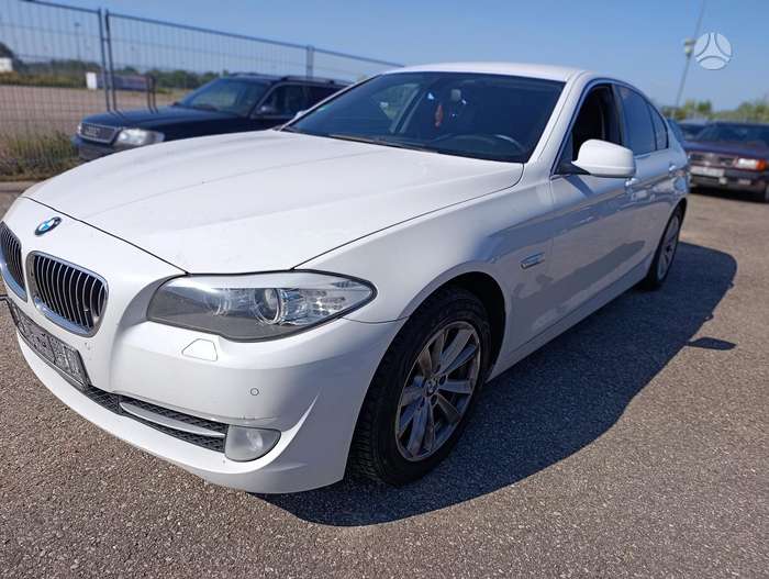 BMW 525, 2.0 l., Седан