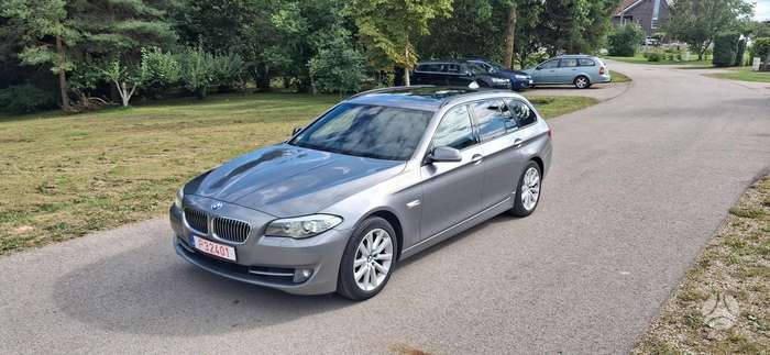 BMW 530, wagon