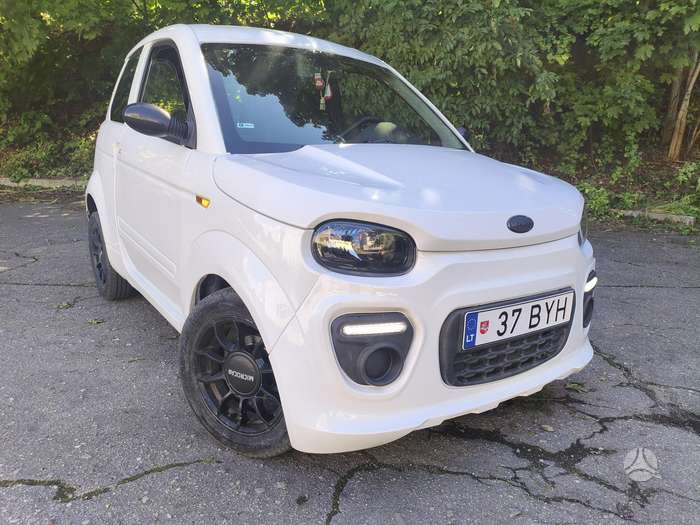 Microcar Mgo, Хэтчбек