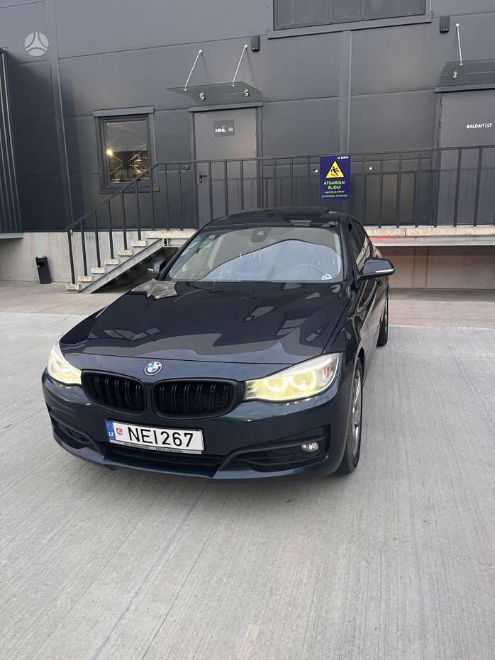 BMW 325, 2.0 l., Седан