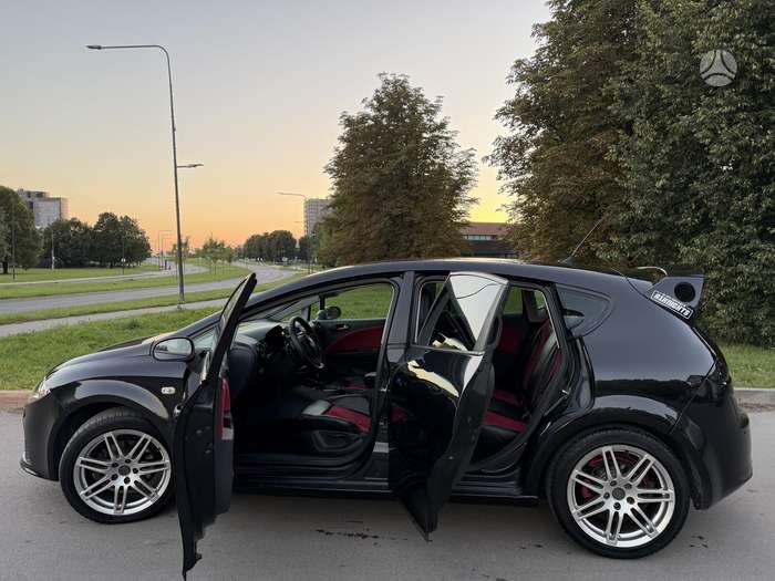 Seat Leon, 2.0 l., Хэтчбек