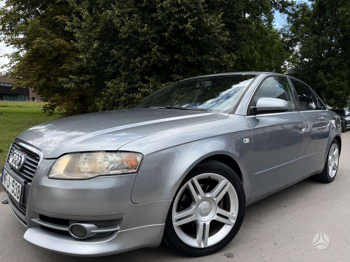 Audi A4, 2.0 l., Седан