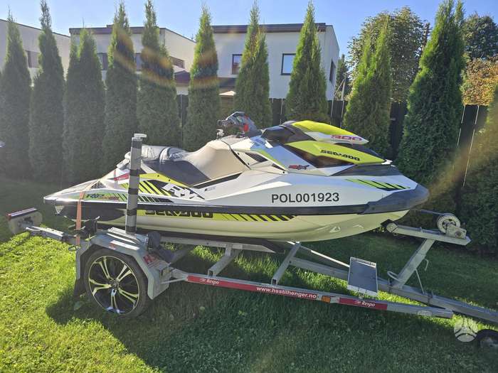 Sea-Doo RXP 300 RS, водные мотоциклы
