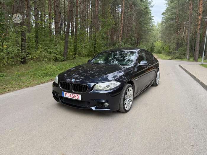 BMW 535, Седан