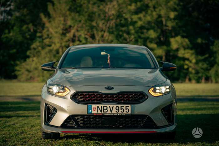 Kia ProCeed, 1.6 l., hatchback