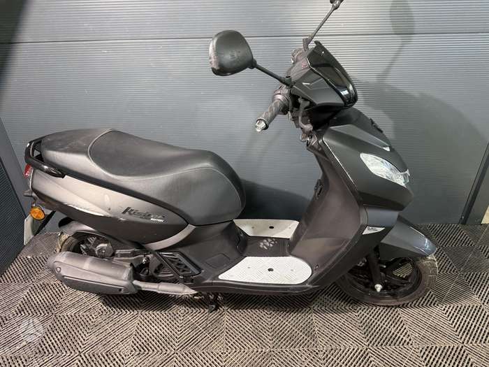 Peugeot Kisbee 49cc, мотороллеры / мопеды