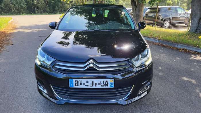 Citroen C4, 1.2 l., Хэтчбек