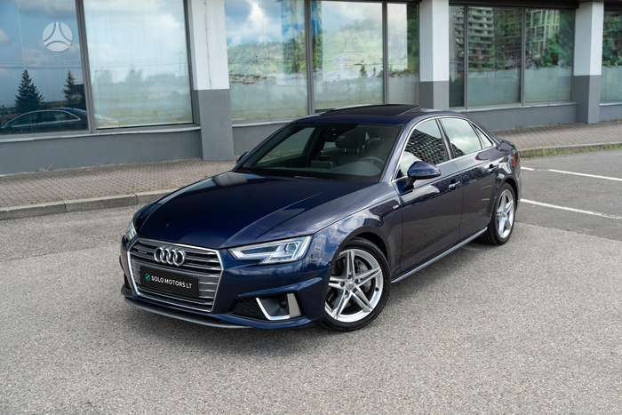 Audi A4, 2.0 l., Седан