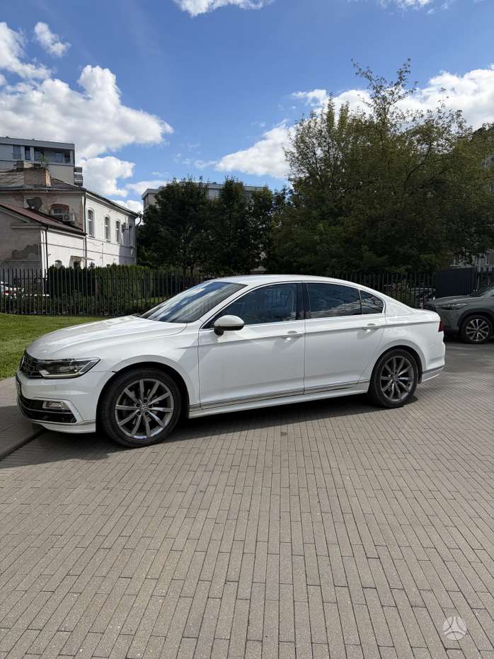 Volkswagen Passat, 1.8 l., Седан