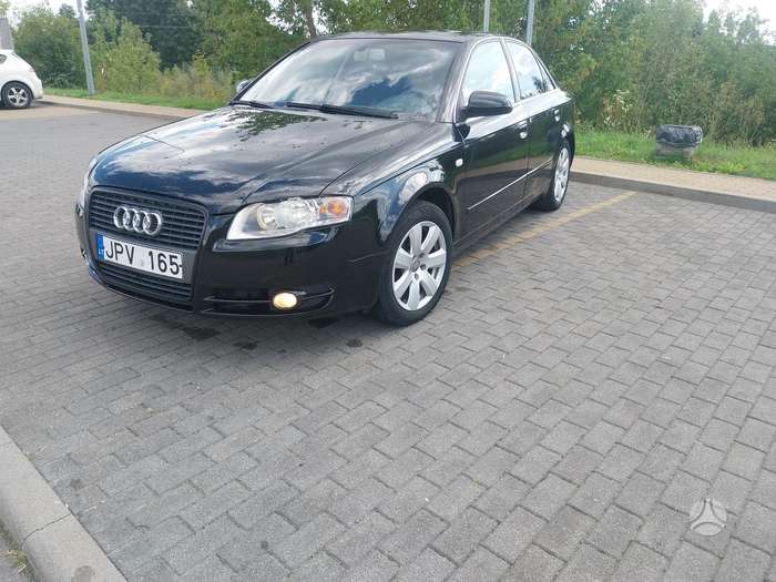 Audi A4, 2.0 l., Седан