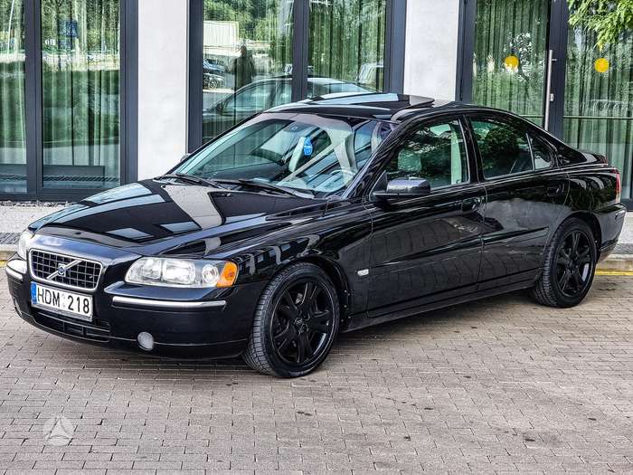 Volvo S60, 2.4 l., Седан