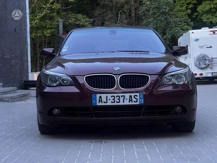 BMW 535, 3.5 l., Седан