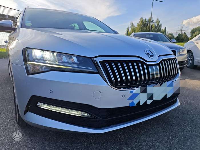 Skoda Superb, 2.0 l., Универсал