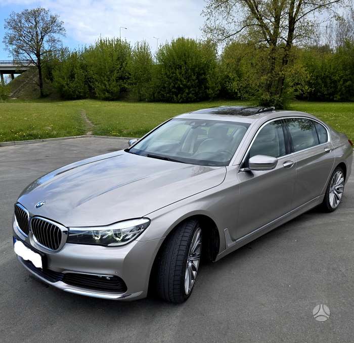 BMW 740, 3.0 l., Седан