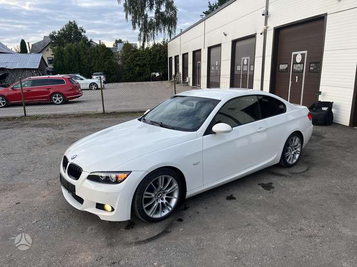 BMW 320, 2.0 l., Купе (coupe)