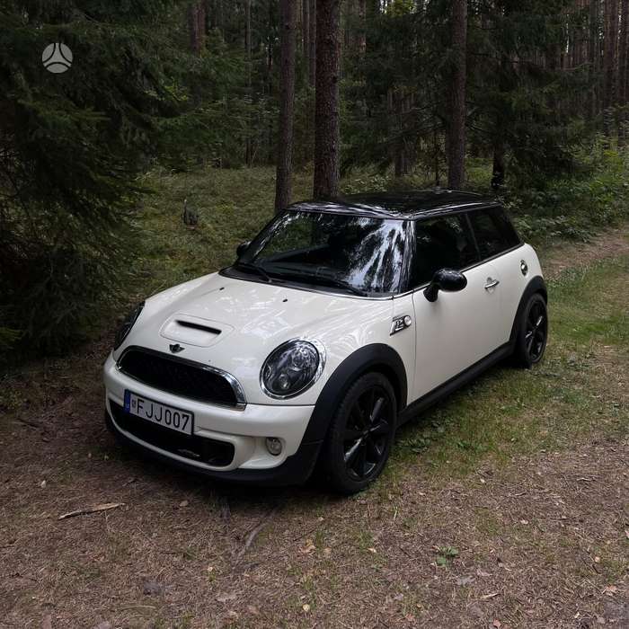 Mini Cooper S, 1.6 l., coupe