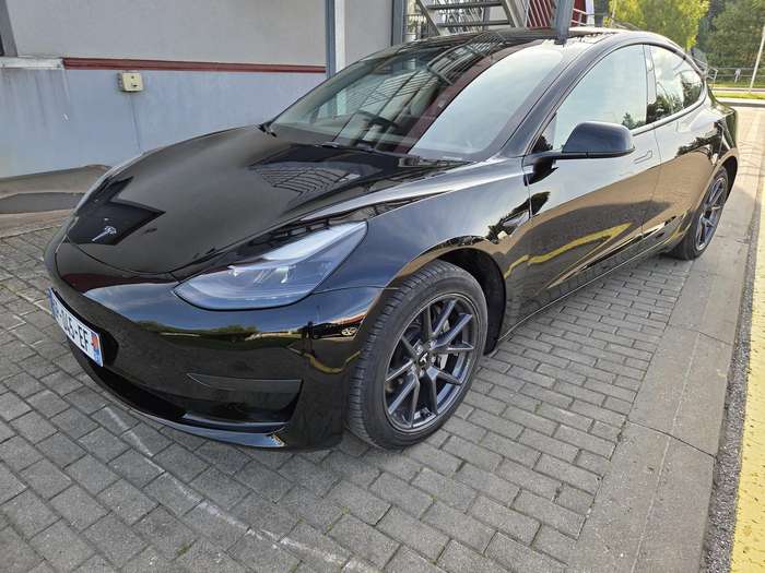Tesla Model 3, 60 kWh, sedanas