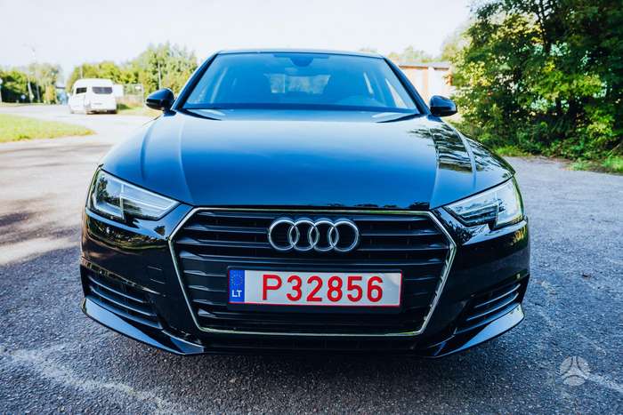 Audi A4, 2.0 l., sedanas