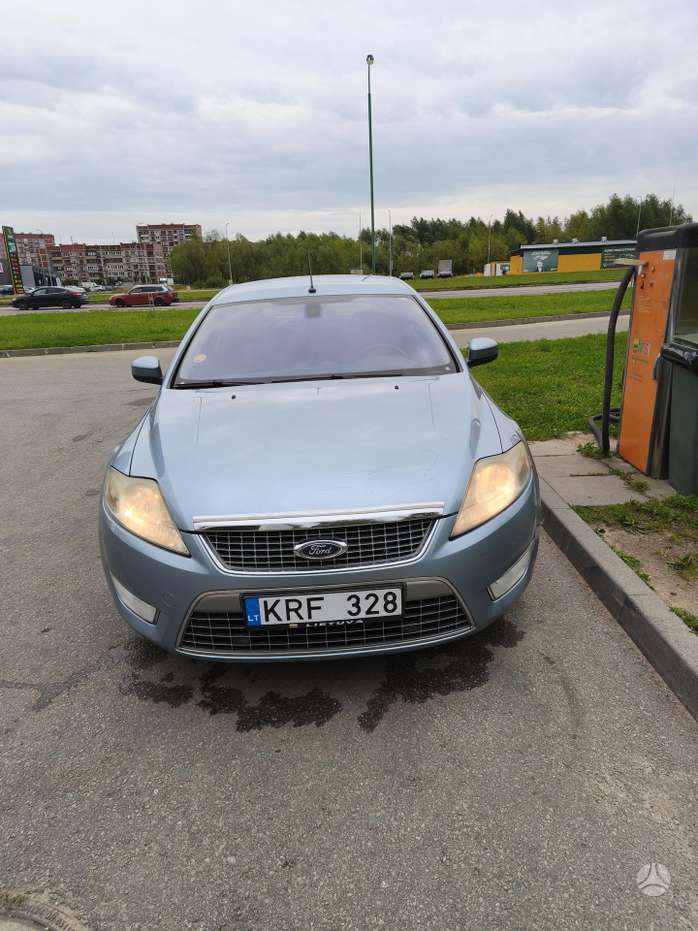 Ford Mondeo, 1.8 l., hatchback