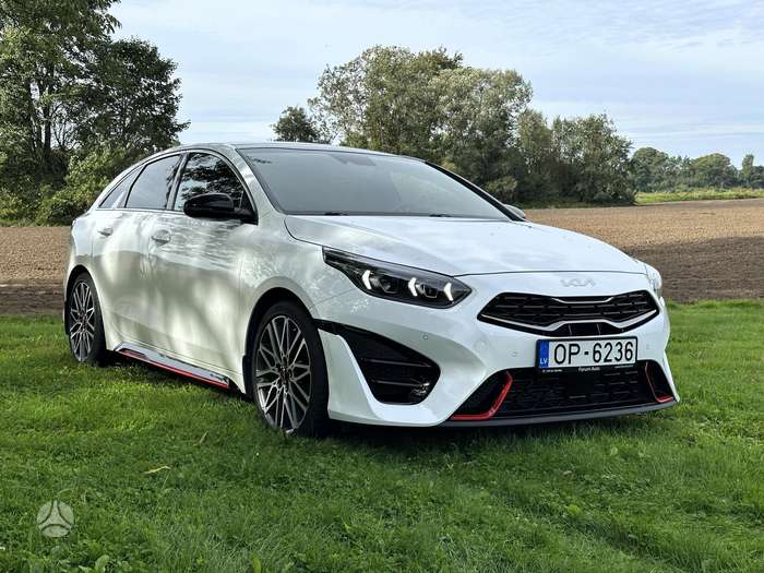 Kia ProCeed, 1.6 l., Универсал