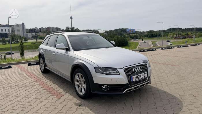 Audi A4 allroad, 2.0 l., Универсал