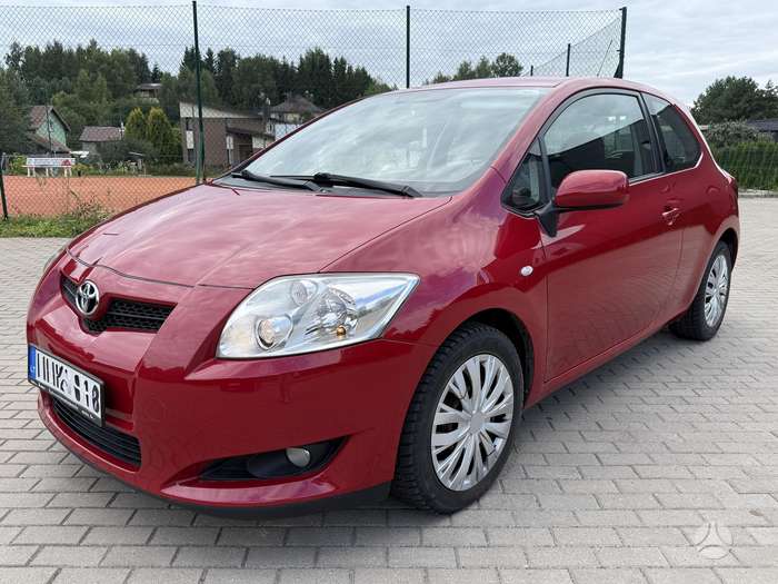 Toyota Auris, 1.6 l., hatchback