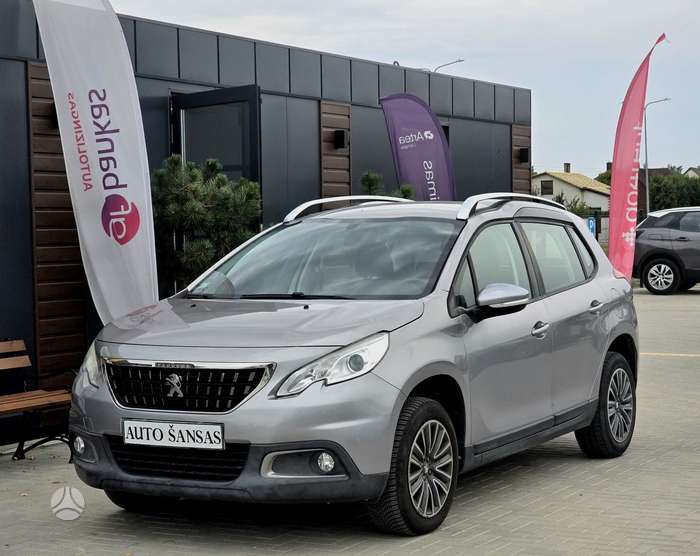 Peugeot 2008, 1.2 l., hatchback