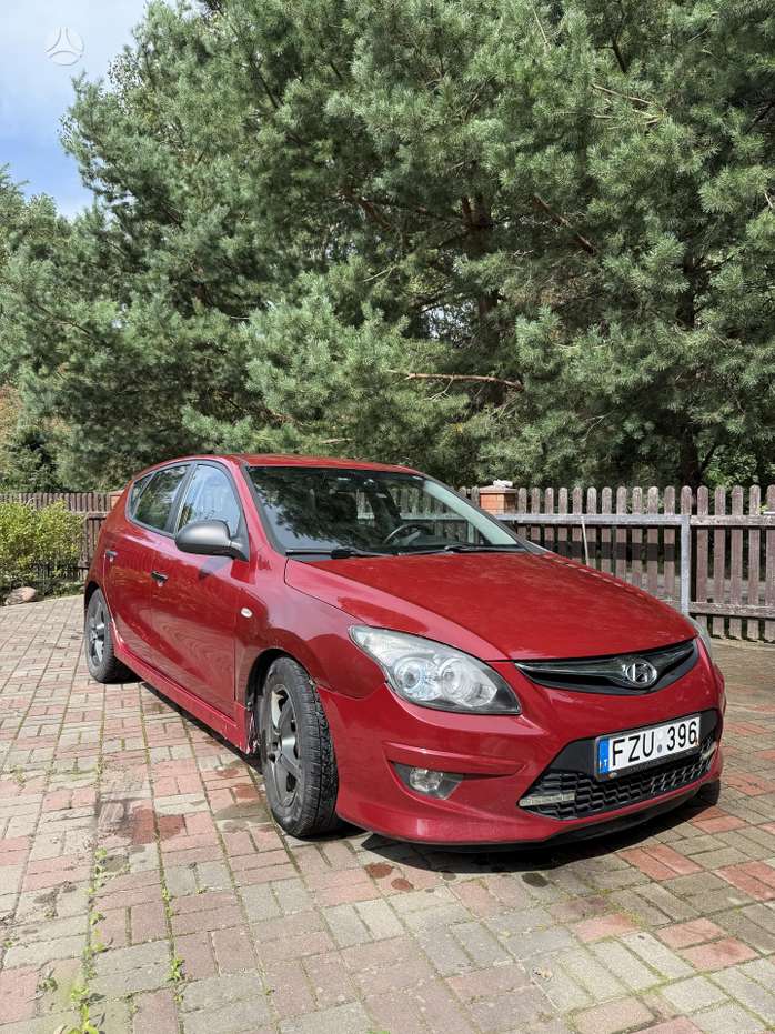 Hyundai i30, 1.6 l., hatchback
