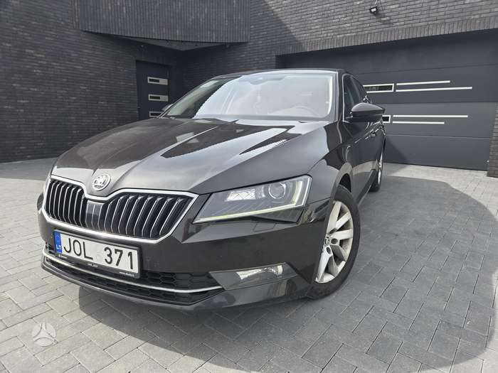 Skoda Superb, 1.8 l., Хэтчбек