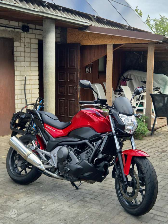 Honda NC 750cc, street / classic
