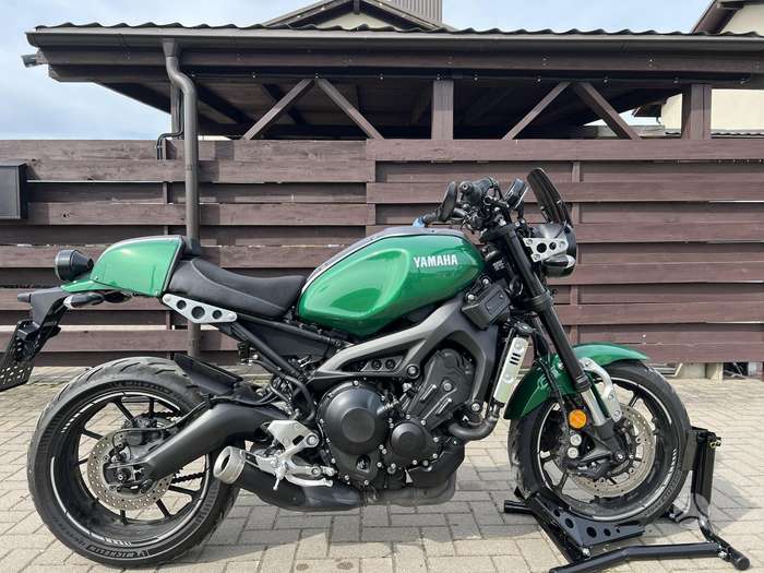 Yamaha XSR 900cc, street / classic