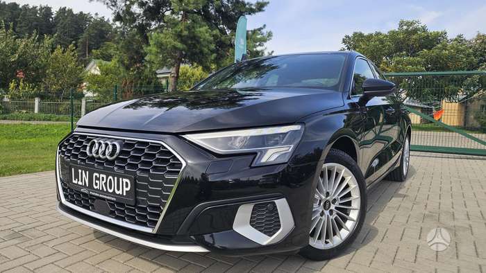 Audi A3, 1.0 l., Седан