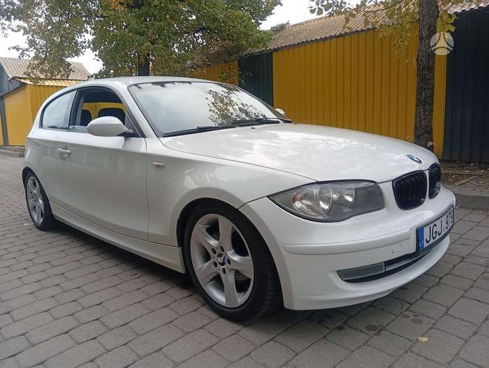 BMW 118, 1.8 l., Хэтчбек