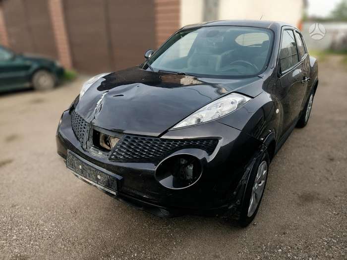 Nissan Juke, 1.5 l., Внедорожник / Кроссовер
