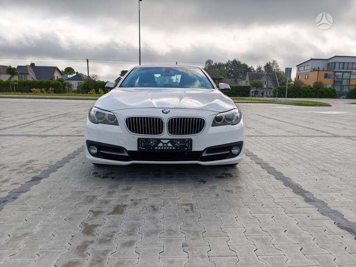 BMW 520, 2.0 l., Седан