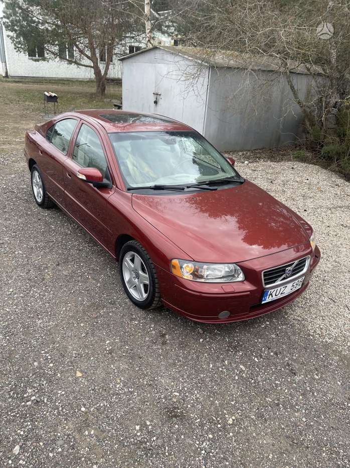 Volvo S60, 2.4 l., Седан