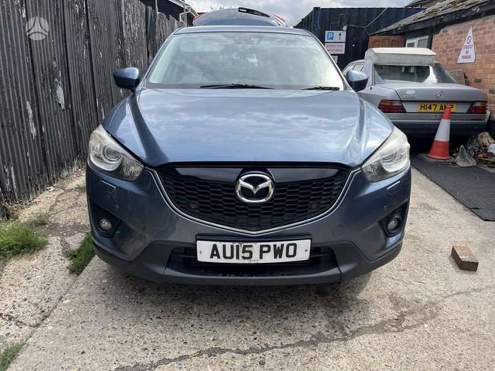 Mazda CX-5, 2.2 l., off-road / crossover