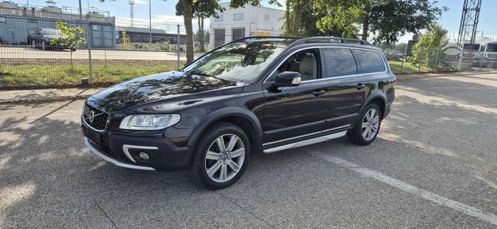 Volvo XC70, 2.0 l., Универсал