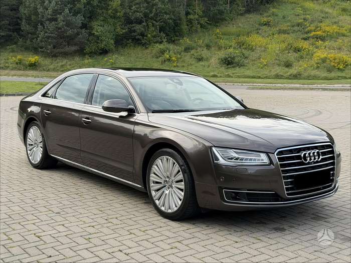 Audi A8, 3.0 l., Седан