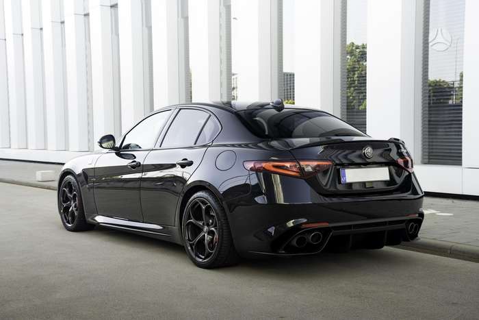 Photo 2 of 4