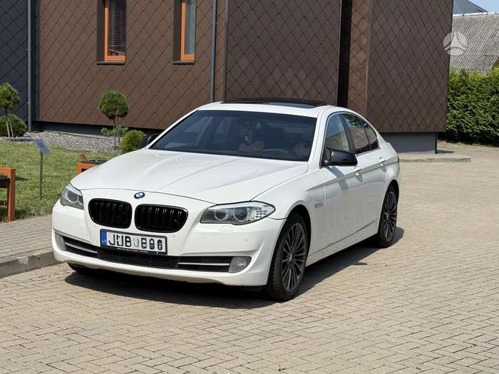 BMW 520, 2.0 l., Седан