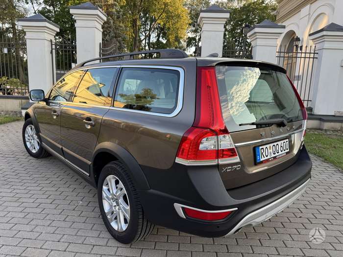 Volvo XC70, 2.4 l., Универсал