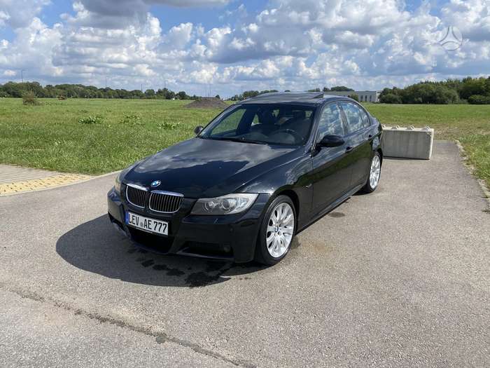 BMW 325, 3.0 l., Седан