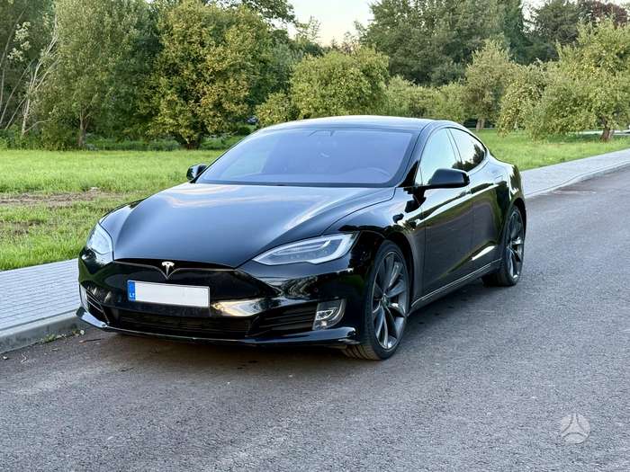Tesla Model S, hatchback